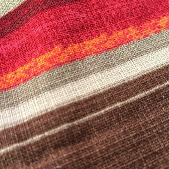 Old Navy Mesa Sunset mini skirt - Picture 2 of 4